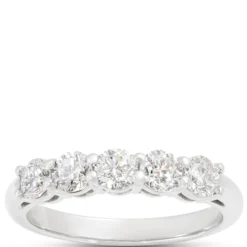 Classic Round Diamond Anniversary Band, 1.00 Carat Total Weight, Platinum