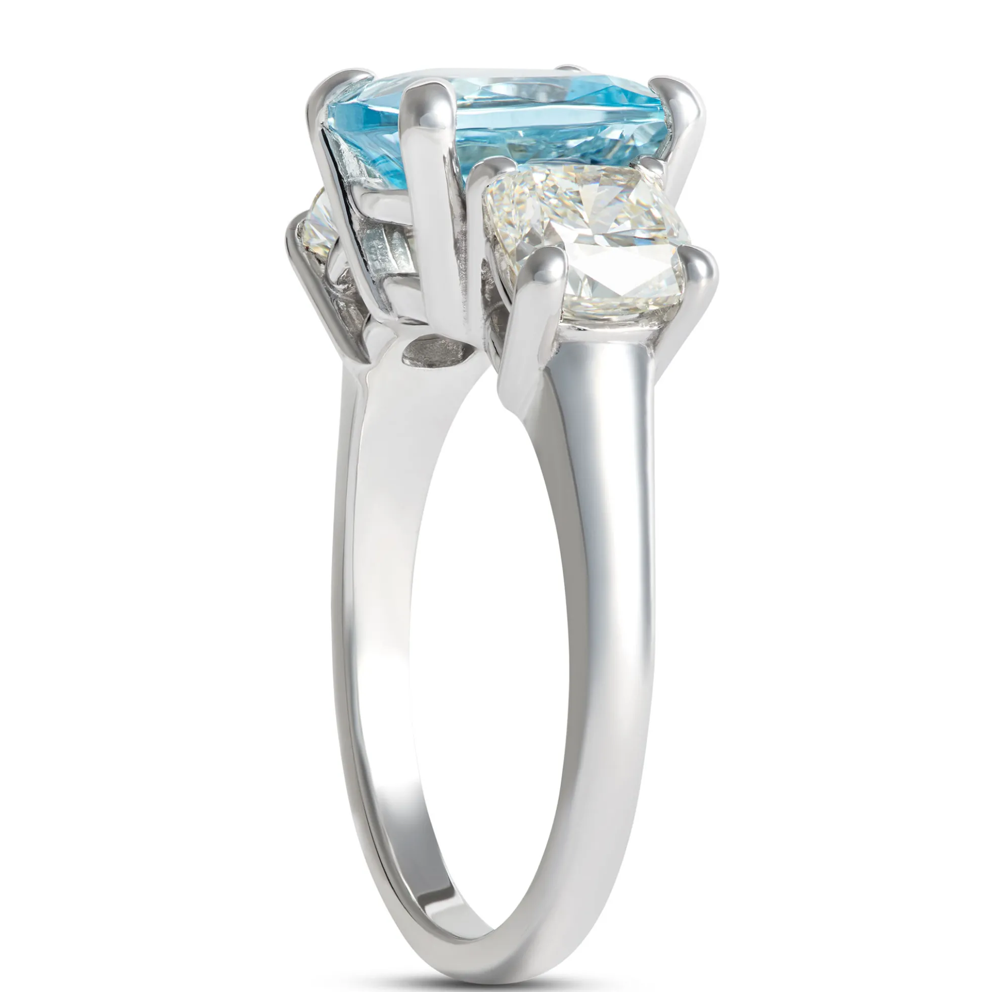 Cushion Cute Aquamarine and Diamond Ring, 14K White Gold