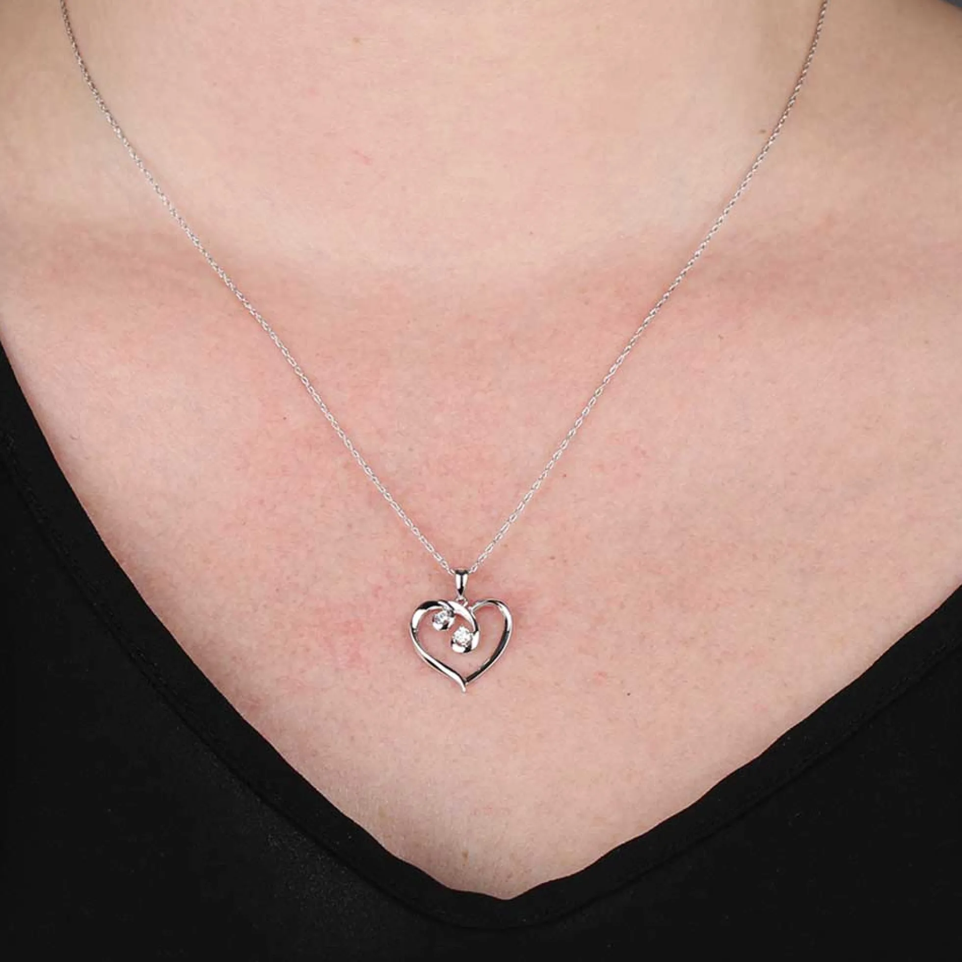 Diamond Heart Pendant 14K