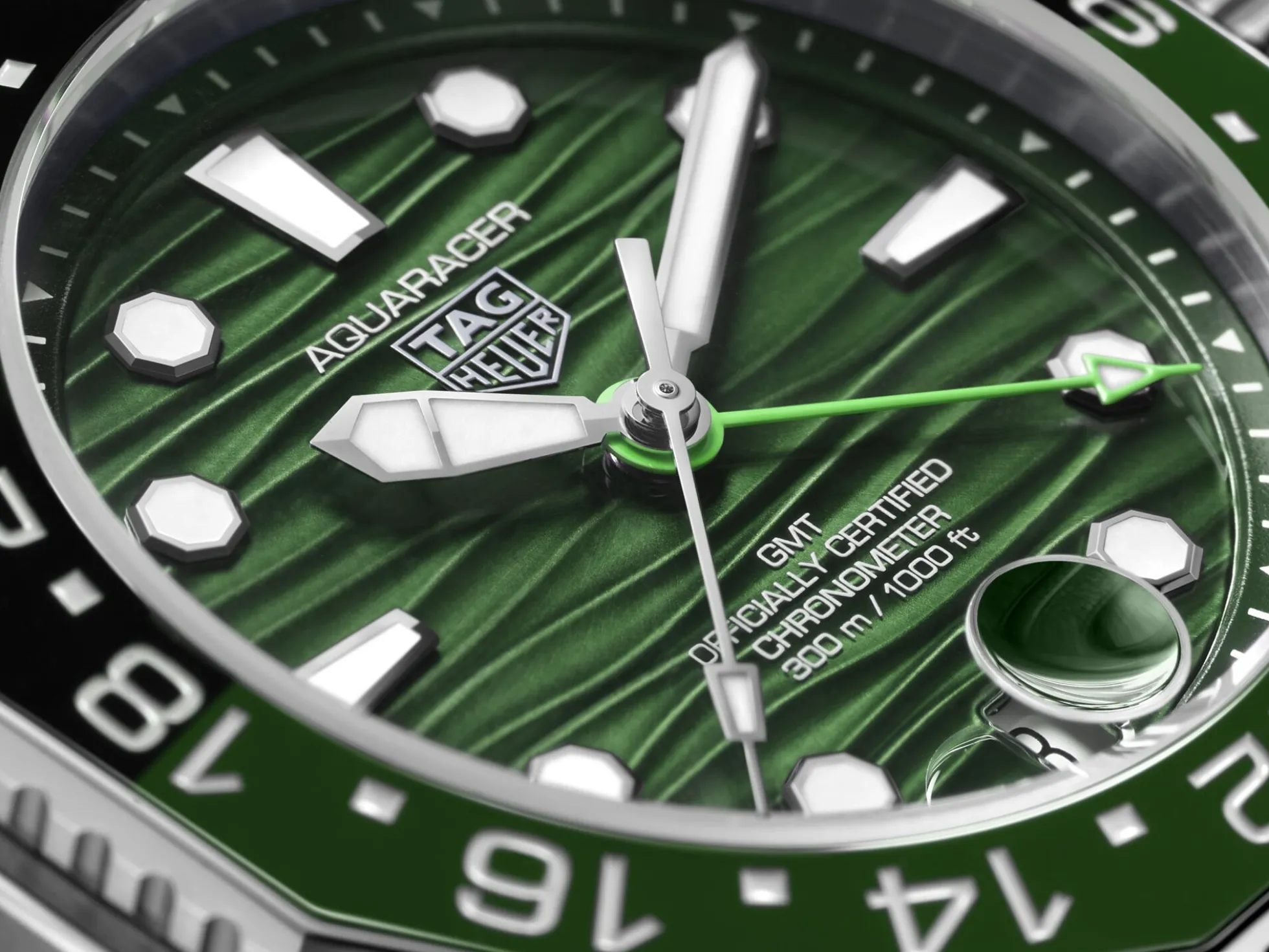 TAG Heuer Aquaracer Professional 300 GMT Green Dial, 42mm